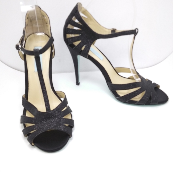 betsey johnson sandals